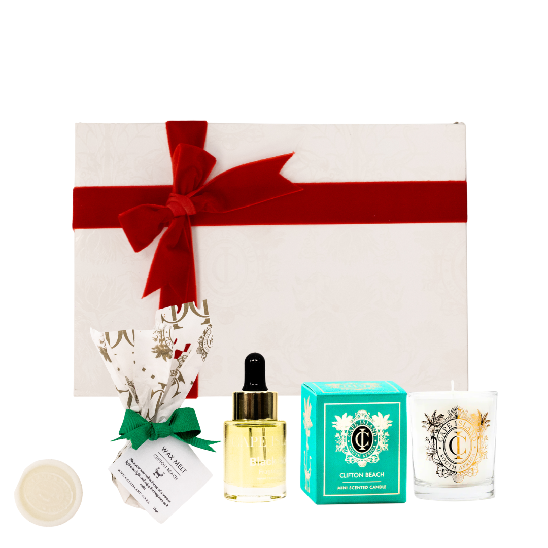 PETIT GIFT: Clifton Beach