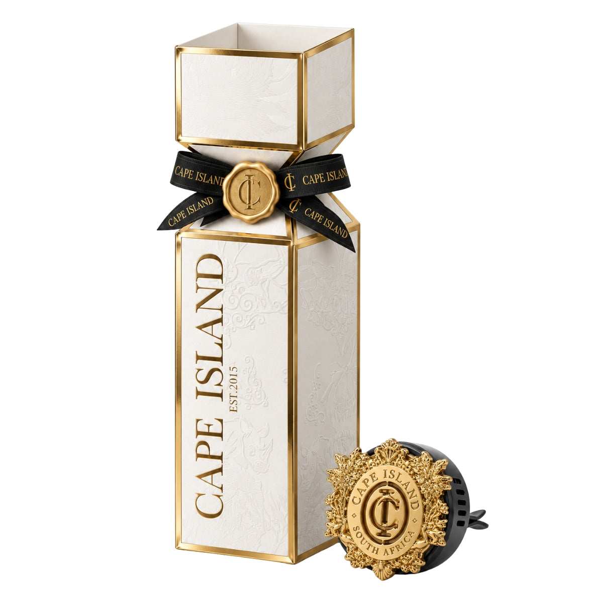 Cape Island White Christmas Cracker with Car Diffuser
