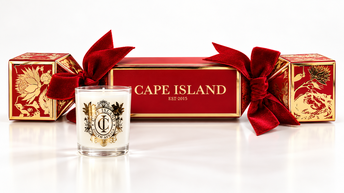 Crimson Christmas Cracker with Mini Candle