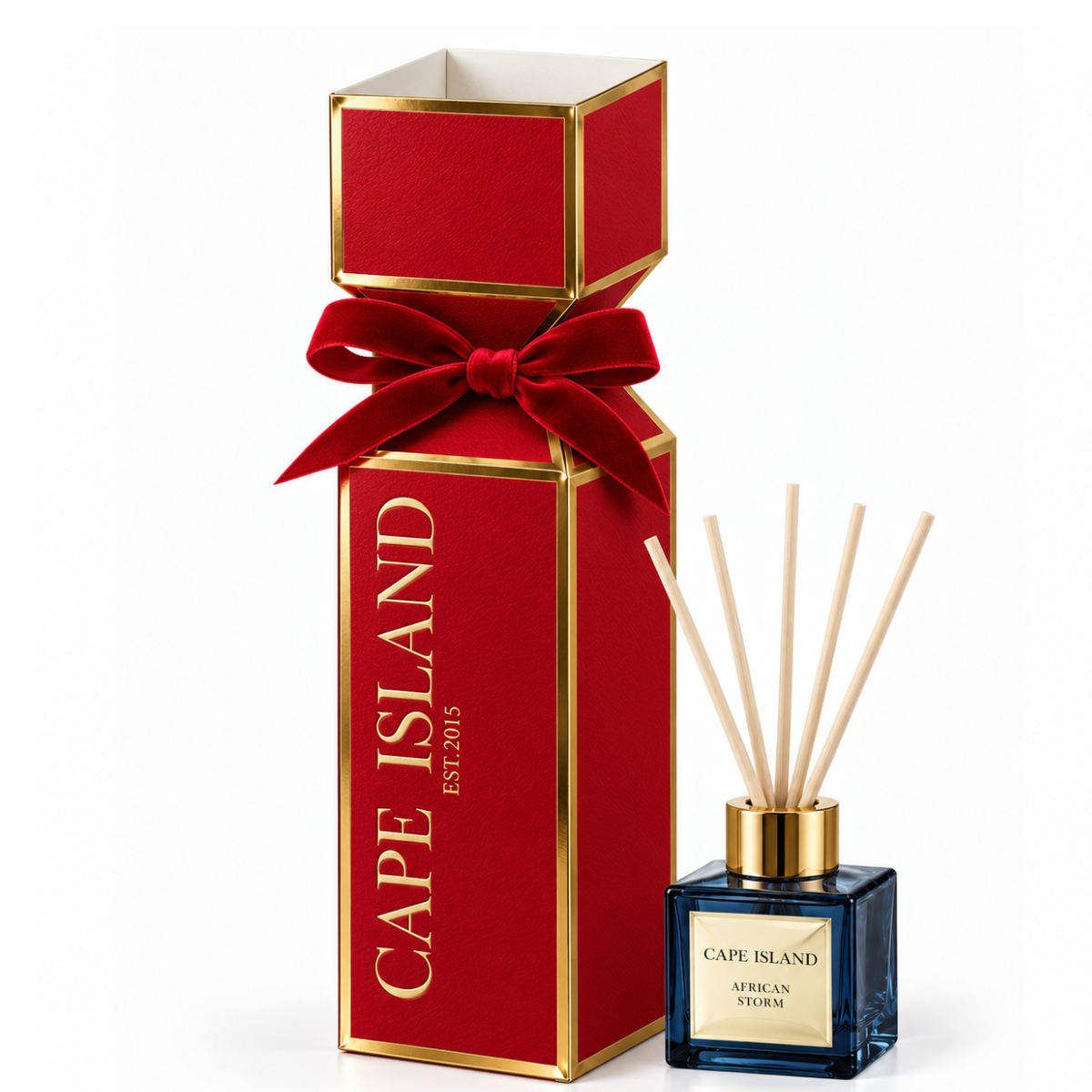 Cape Island Red Christmas Cracker with Mini Diffuser